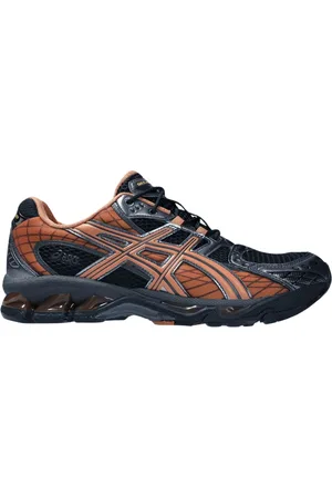 Asics Skor, Herr, 43 1/2 EU, Läder, Sneakers med Mesh Paneler och Gel Teknologi