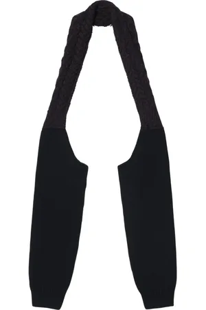 Fendi Stickade tröjor & koftor, Dam, 2Xs, Stiligt Axelöverdrag