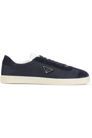 Prada Skor, Herr, 45 EU, Blå Sneakers Ss25 Stil