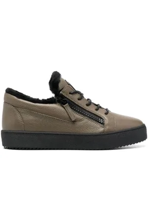 Giuseppe Zanotti Skor, Herr, 43 EU, Läder, Eleganta Stängda Flats Sneakers