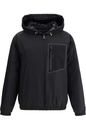 Moncler Jacka, Herr, XL, Justerbar jacka med huva och praktiska fickor