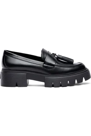 Stuart Weitzman Skor, Dam, 37 EU, Läder, Nolita Tassel Loafer