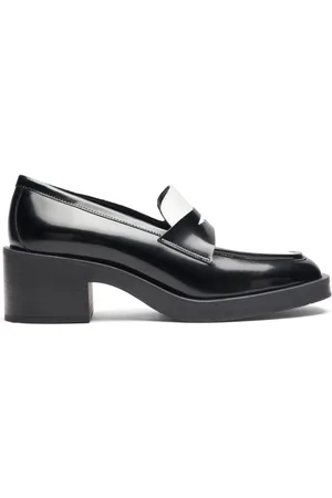 Stuart Weitzman Skor, Dam, 39 EU, Läder, Kaia 40 Loafer