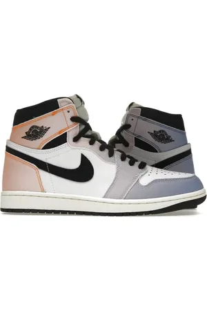 Jordan Skor, Herr, 42 EU, Läder, Klassiska High-Top Sneakers med Stilren Design