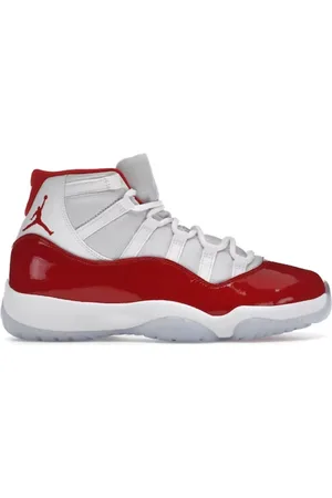 Jordan Skor, Herr, 42 1/2 EU, Retro Sneakers 2022