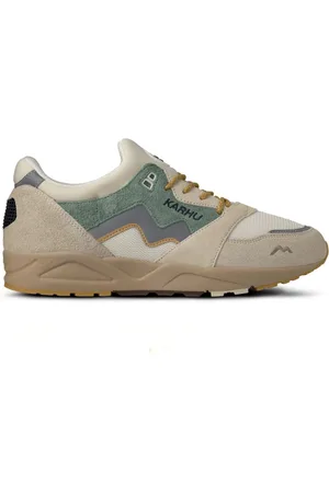 Karhu Skor, Herr, 42 1/2 EU, Retrostil Sneakers med Överlägsen Komfort