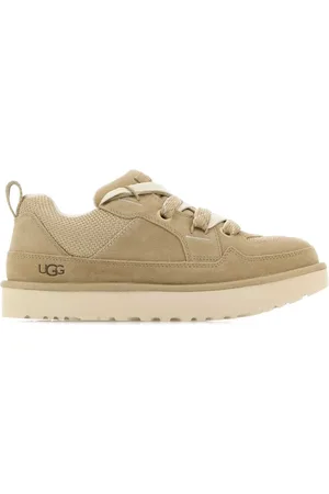 UGG Skor, Herr, 43 EU, Sand Suede Lowmel Sneakers