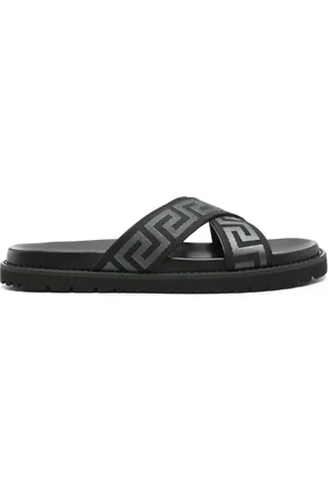 VERSACE Skor, Herr, 40 EU, Svarta Sandaler för Stiligt Utseende