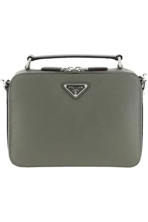 Prada Väska, Herr, ONE Size, Läder, Läder axelväska med twist dragkedja