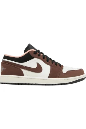 Jordan Skor, Herr, 42 EU, Låg Mocha Sneakers 2025 Brun