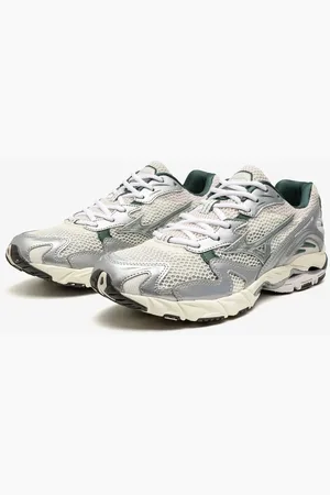 Mizuno Skor, Dam, 36 1/2 EU, Nylon, Wave Rider 10 Skor