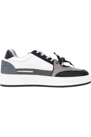GCDS Skor, Herr, 43 EU, Stiliga Sneakers för en Trendig Look