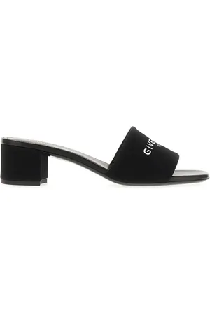 Givenchy Skor, Dam, 37 EU, Läder, Stiliga Sandaler för Sommaren