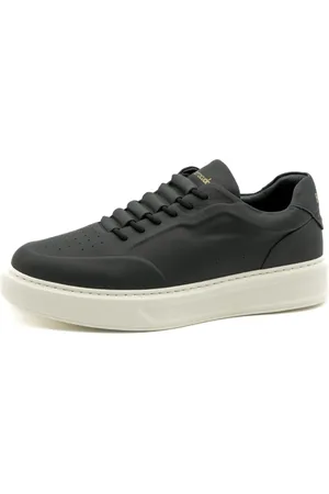 Barracuda Skor, Herr, 44 EU, Läder, Herrsvarta sneakers Ss24