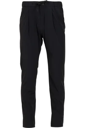 HERNO Byxor, Herr, M, Svart Teknisk Stretch Shorts