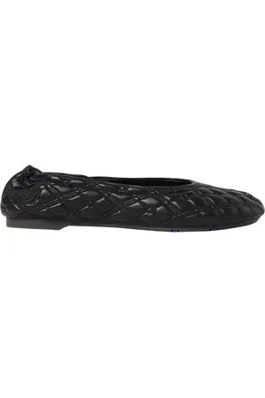 Burberry Skor, Dam, 37 EU, Svart Quiltad Loafer Flats