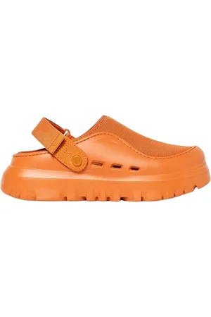 UGG Skor, Herr, 40 EU, Brun Casual Träsko Sandaler