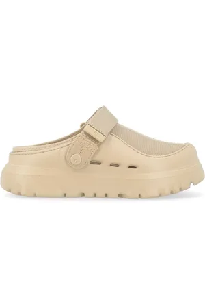UGG Skor, Herr, 42 EU, Polyester, Sand PeakMod Mesh Träskor