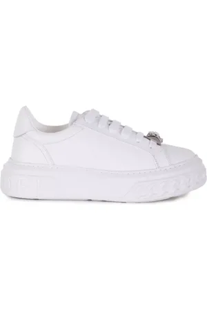 Casadei Skor, Dam, 40 EU, Vita Sneakers Stiliga Avslappnade Skor