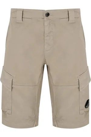 C.P. Company Shorts, Herr, L, Bomull, Vintage Khaki Cargo Bermuda Shorts