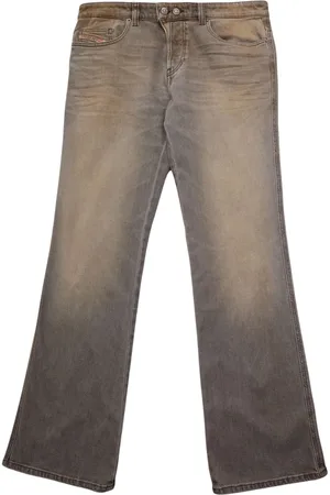 Diesel Jeans, Herr, W32, Bootcut Jeans i Grå D-Buck