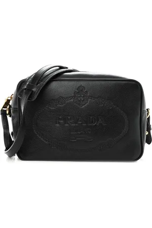 Prada Väska, Dam, ONE Size, Läder, Präglad Logotyp Läder Crossbody Väska