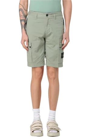 Stone Island Shorts, Herr, W37, Stiliga Cargo Shorts med Flera Fickor