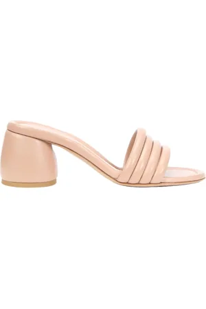 Gianvito Rossi Skor, Dam, 35 1/2 EU, Läder, Persika Nappa Sandaler Tillverkade i Italien