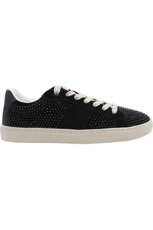 Guess Skor, Dam, 39 EU, Stilren Sneaker för Aktiv Livsstil