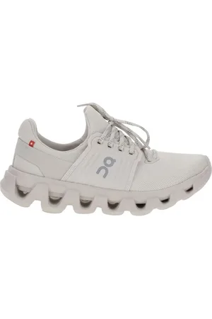On Running Skor, Dam, 39 1/2 EU, Cloudswift 4 Ad Sneakers