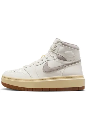 Jordan Skor, Dam, 40 EU, Läder, Elevate High SE Wmns Sail Pale Vanilla