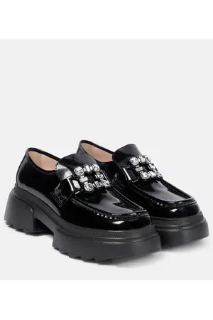 Roger Vivier Wallaviv strass buckle patent leather loafers