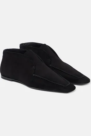 Totême Suede desert boots