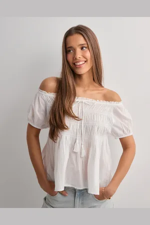 Nelly - Tassel Blouse