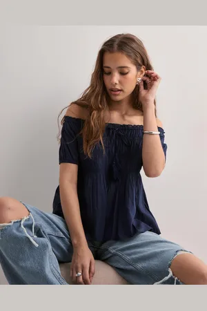 Nelly - Tassel Blouse