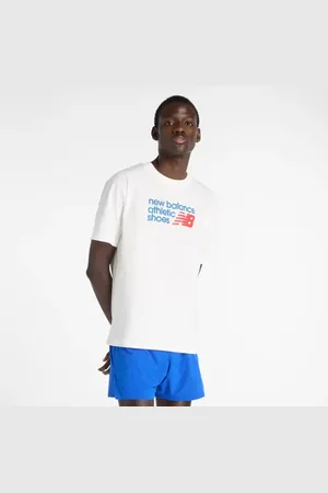 New Balance Män Athletics Premium Relaxed Chest Logo T-Shirt i White Bomull, Storlek 2XL