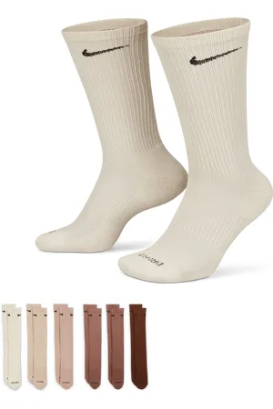 Nike Everyday Plus Cushioned