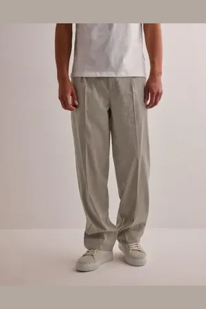Les Deux Reece Pleated Slub Suit Pants Kostymbyxor