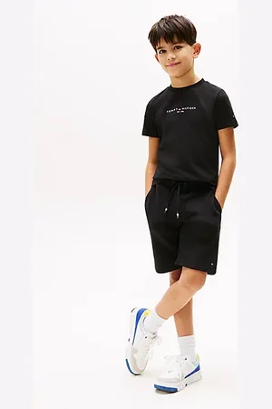 Tommy Hilfiger T-Shirt And Sweat Shorts Set