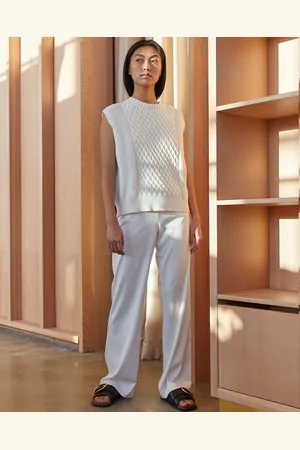 Wakakuu Väst Knitted XS