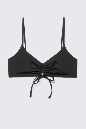 Weekday Bikiniöverdel med rynkade kupor